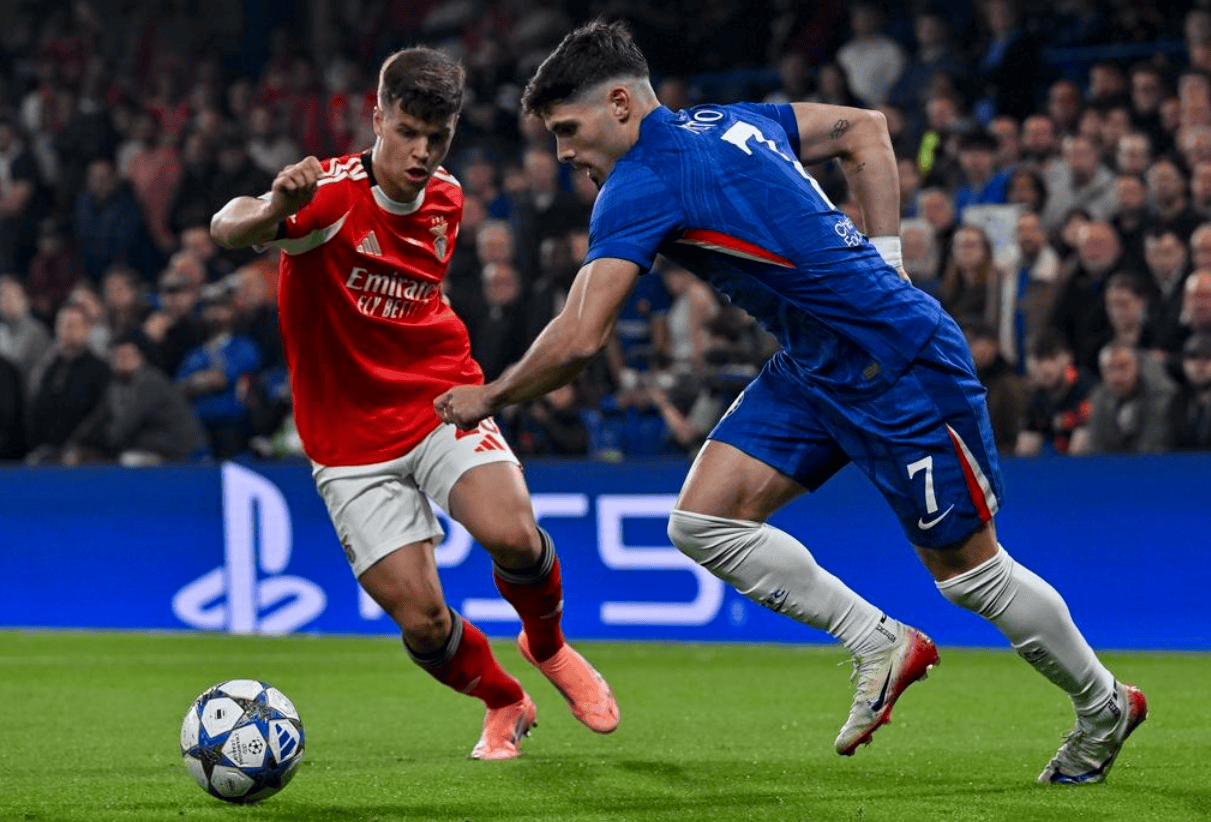 4场比赛3张红牌！乌龙球决定胜负，马雷斯卡击败穆里尼奥