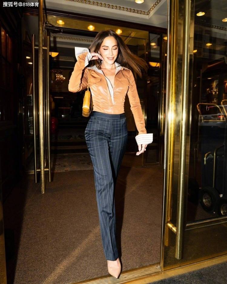 撩妹!杜兰特邀约美女主播:来看火箭比赛吧,赛后请你吃德州小烧烤