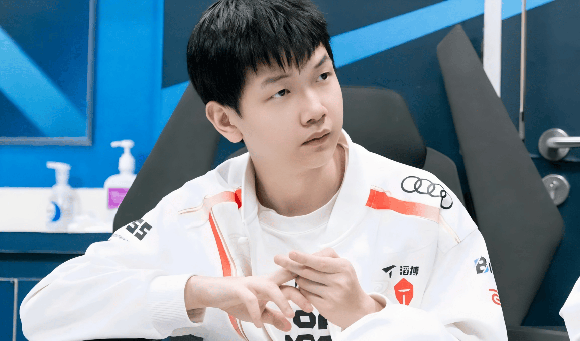 LOL最新(xīn)改动出爐(lú)！沙(shā)皇、安妮(nī)、加里奥集体挨刀，网友：TES王朝了